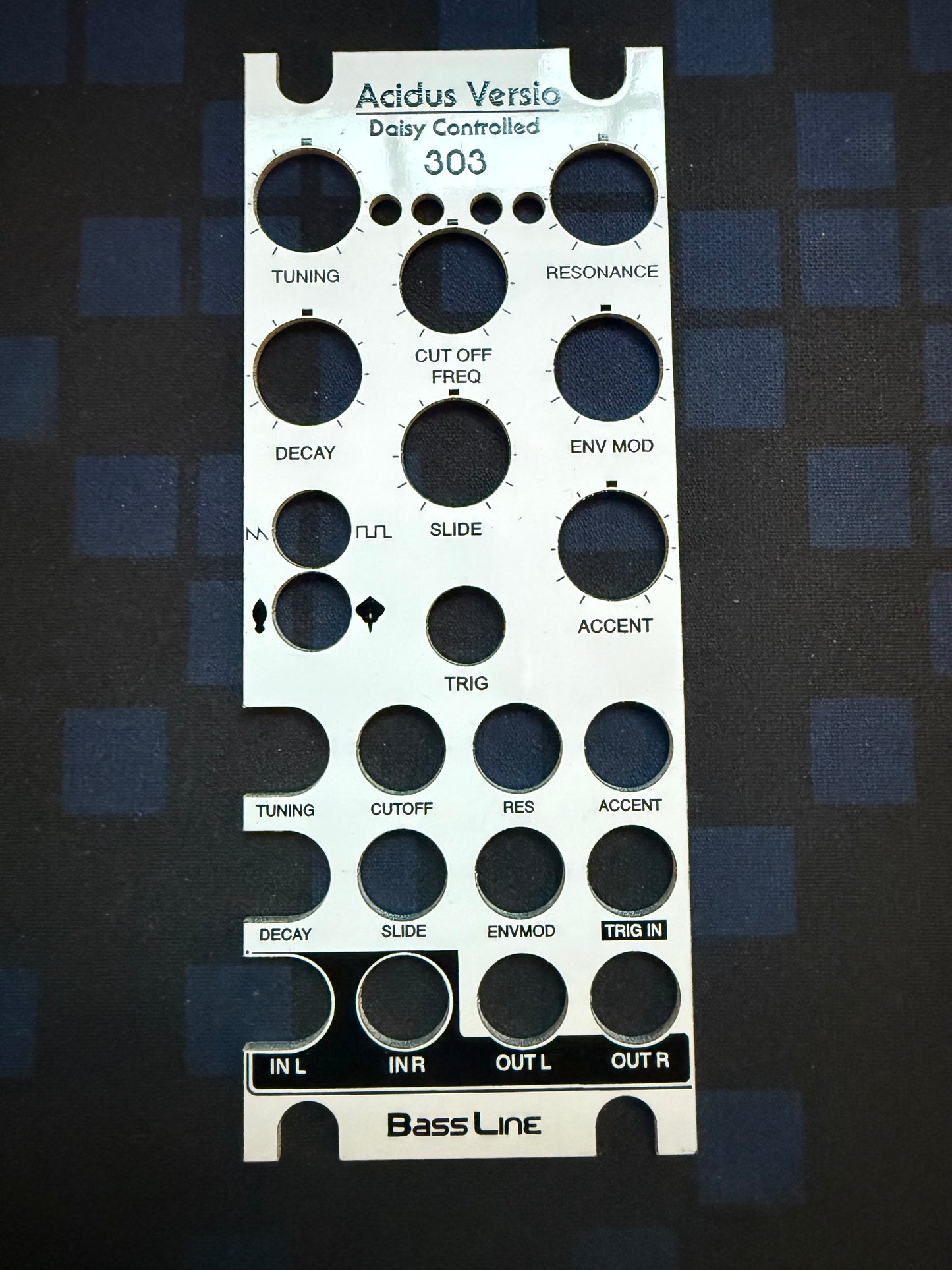 Acidus Versio Overlay White (Aluminum)